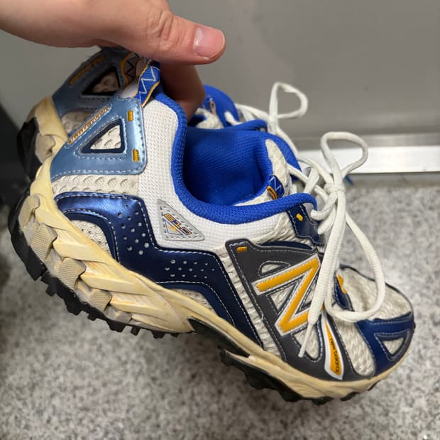 뉴발란스 x 예스아이씨 610모델 270사이즈 