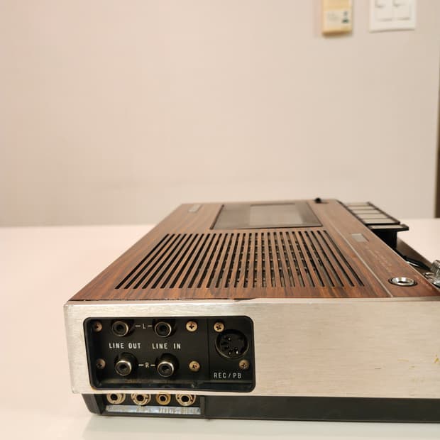 소니 빈티지 스테레오 카세트 플레이어 TC-1200A
