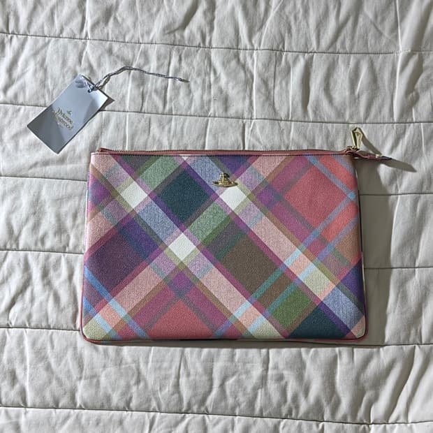 비비안웨스트우드 체크 클러치백 파우치