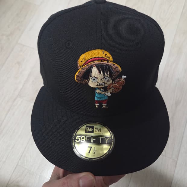 루피 뉴에라 한정판 모자 