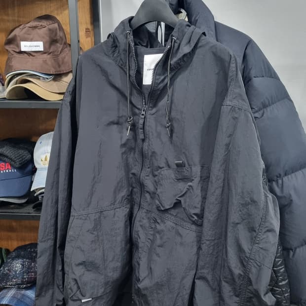 에스피오나지 xL(가슴단면63) 집업 바람막이 상태좋아요~