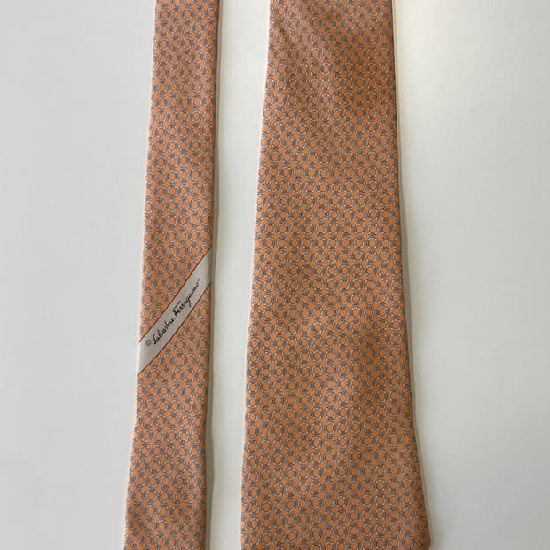 페레가모 넥타이