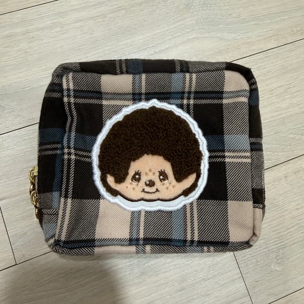 몬치치 스퀘어 체크 파우치