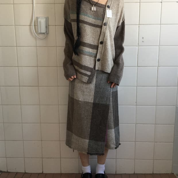 Unbalanced knit cardigan