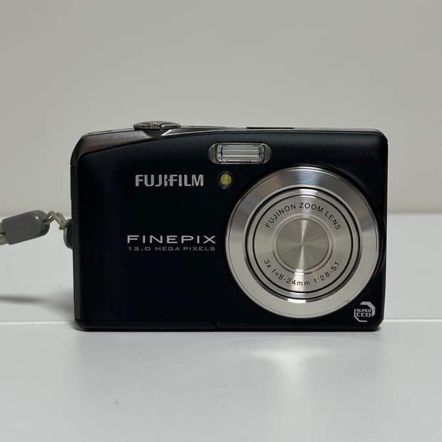 후지필름 파인픽스 finepix F60fd 빈티지디카