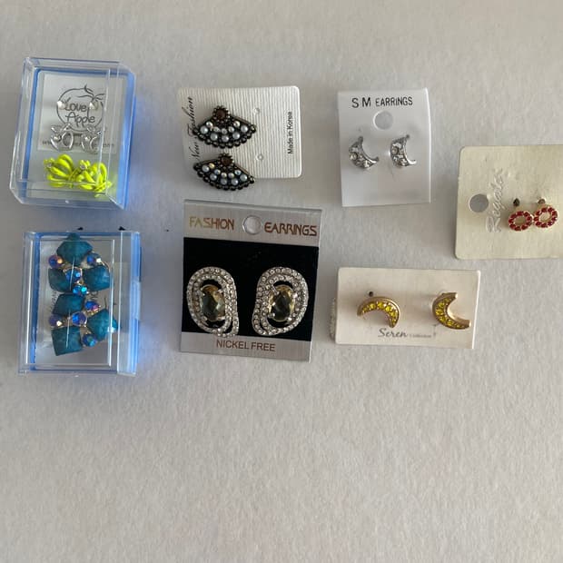새상품 귀걸이 7종 세트