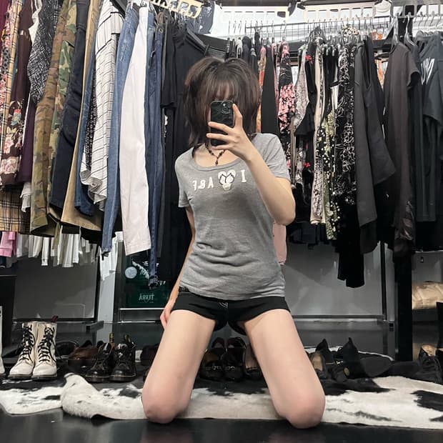 아베크롬비 토끼 자수 포인트 슬림핏 반팔