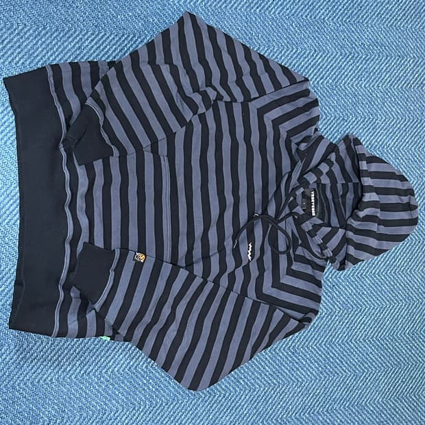 Yeseyesee 스트라이프 후드