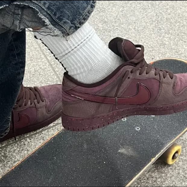 나이키 sb 덩크 버건디 크러쉬 280 
