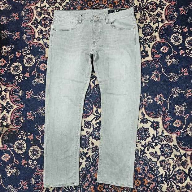 아르마니 익스체인지 라이트 그레이 데님 팬츠