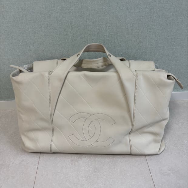 샤넬 램스킨 쉐브론 보스턴백 아이보리 10번대