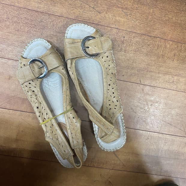 Kisco 빈티지 펀칭 웨지힐