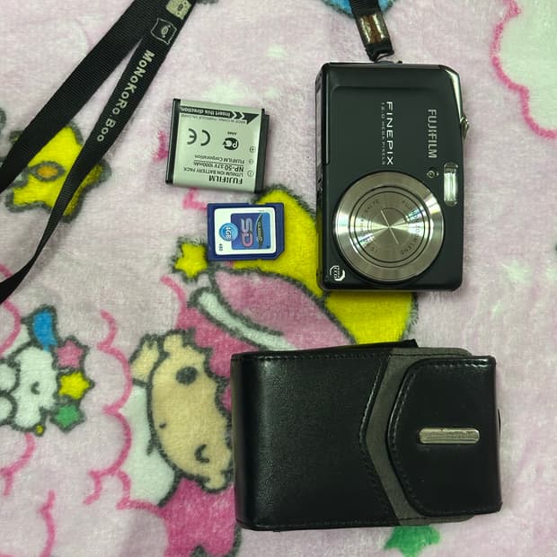 후지필름 파인픽스 f50fd 디카 