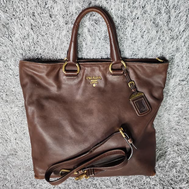 프라다 비텔로다이노 2WAY 토트백 숄더백