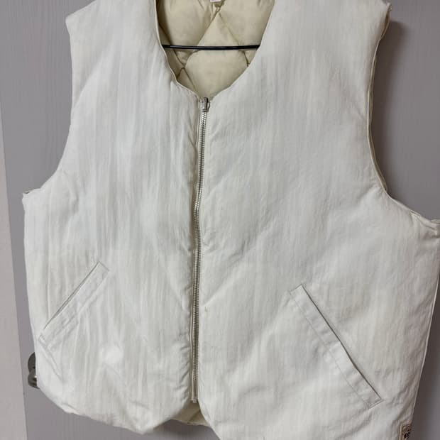 스투시 리버시블 퀼티드 베스트