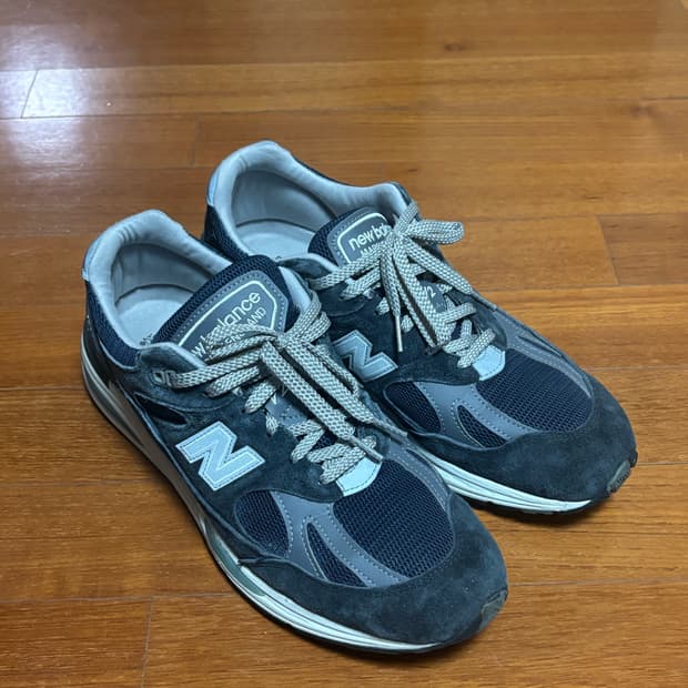 뉴발란스 991v2 네이비 285