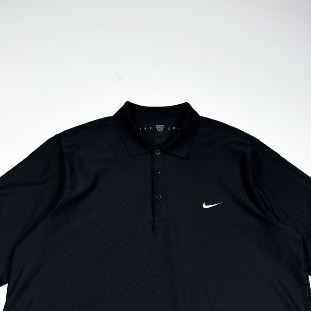 나이키 스우시 골프 블랙 카라 반팔 티셔츠 (XL)