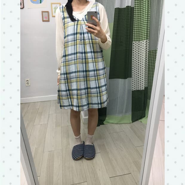 그린 체크 브이넥 원피스