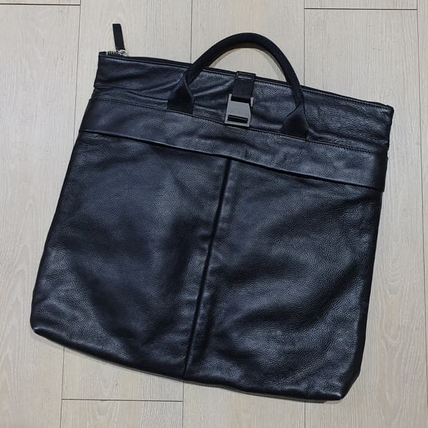 cos 레더 헬멧백 49cm 소가죽