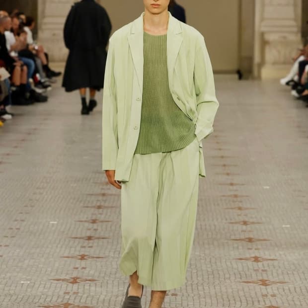 옴므플리세 엣지 앙상블 셋업 2024년 3월