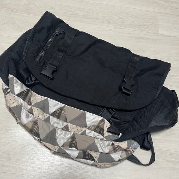 08aw 비즈빔 발리스틱 메신저백