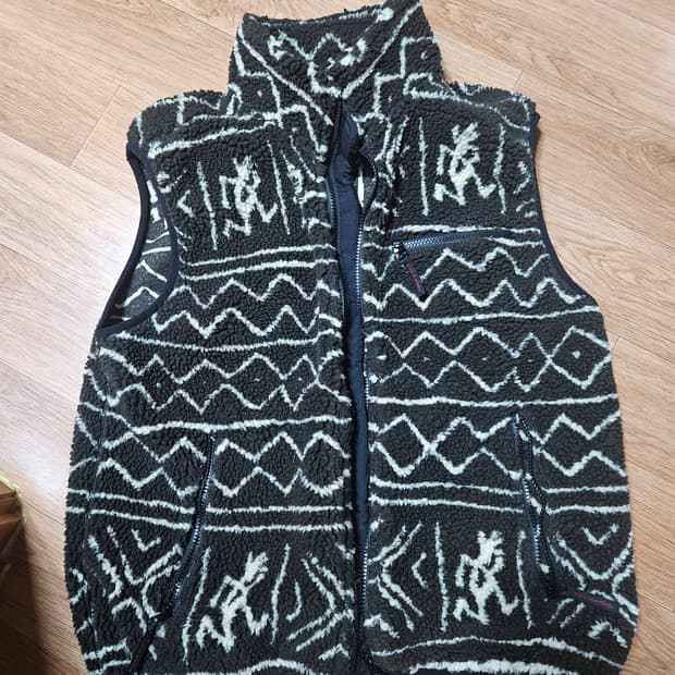 디스이즈네버댓 x 그라미치 플리스 베스트 브라운 조끼 후리스 