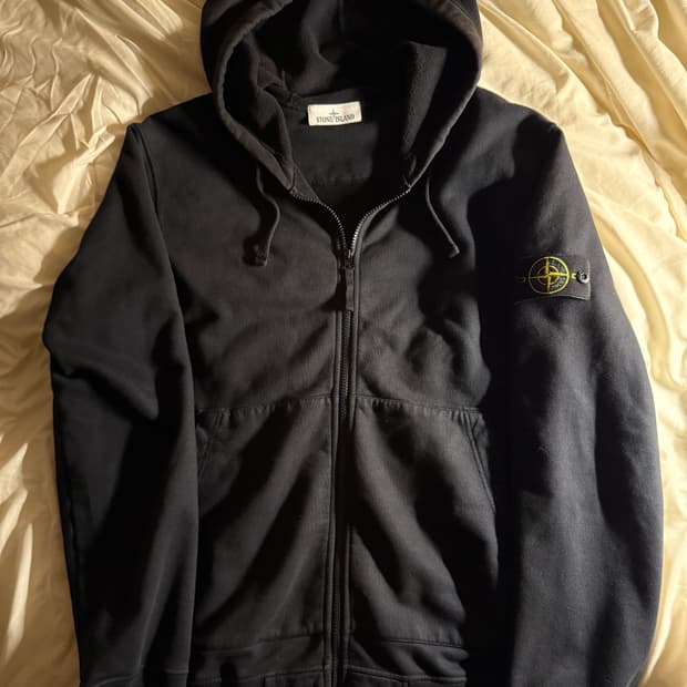 스톤아일랜드 후드집업