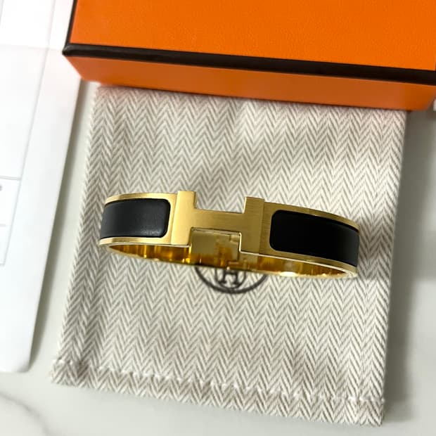 [S급/정품] 에르메스 클릭아슈 HH 팔찌 T4 블랙 골드