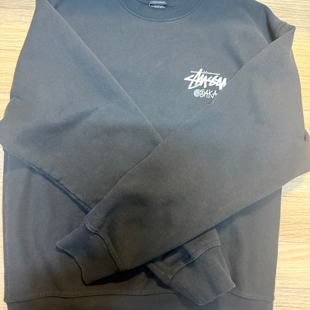 스투시 오사카 맨투맨