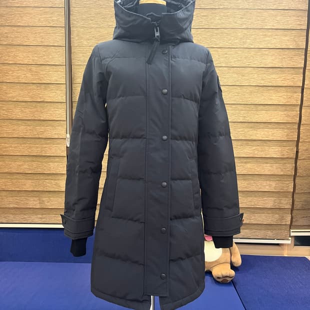 캐나다구스 Shelburne Parka Black Label. XS "N