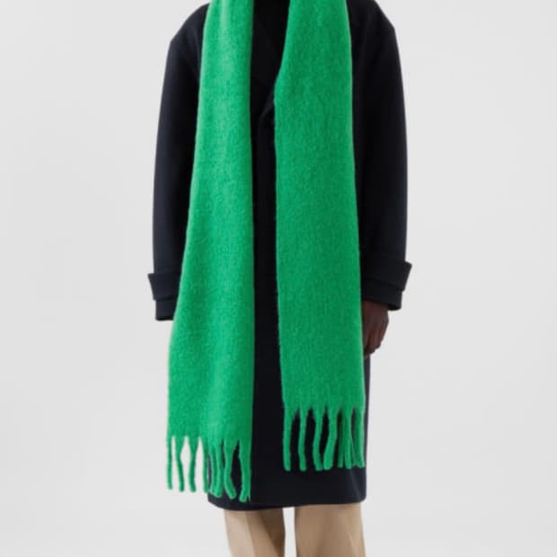 코스 머플러 그린