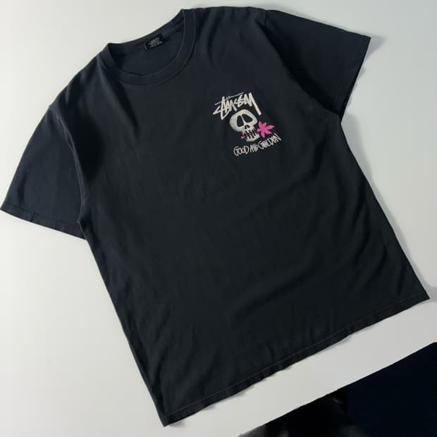 Stussy 스투시 스컬 본즈 블랙 반팔티셔츠