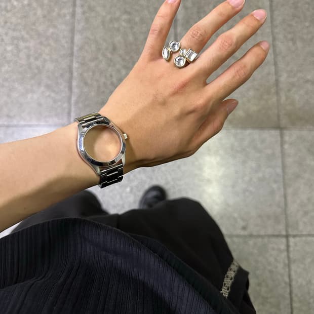 h&m 마르지엘라 페이스리스 팔찌