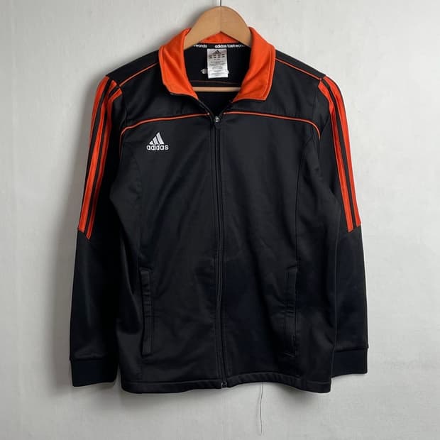 아디다스 트랙탑 저지