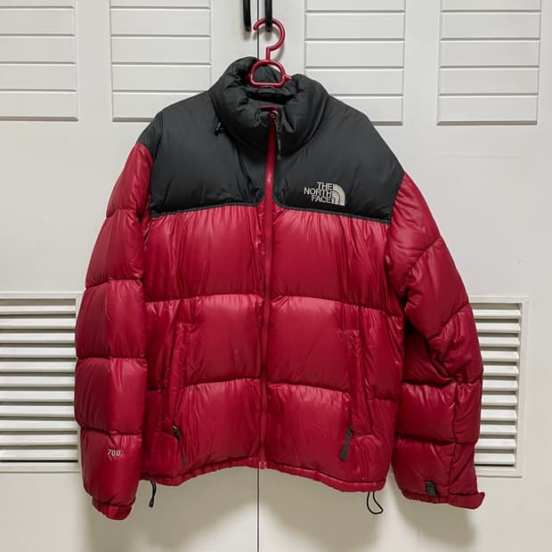 노스페이스 눕시 700 레드
