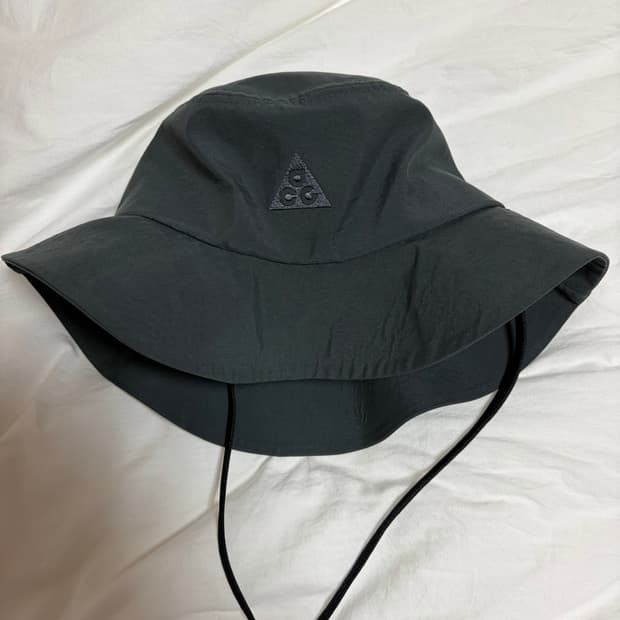나이키 acg 버킷햇 L-XL 다크 스모크 그레이