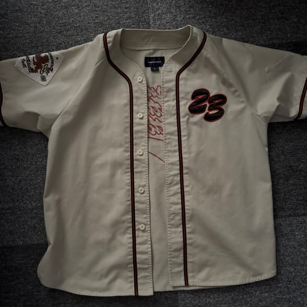 디네뎃 셔츠 판매합니다