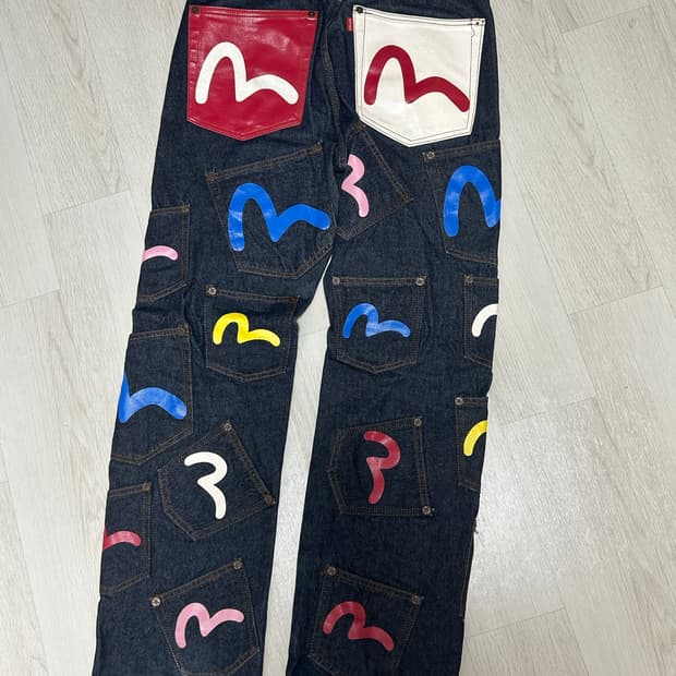 에비수 멀티포켓 진 팬츠