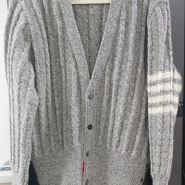 5) 톰브라운 케이블 가디건