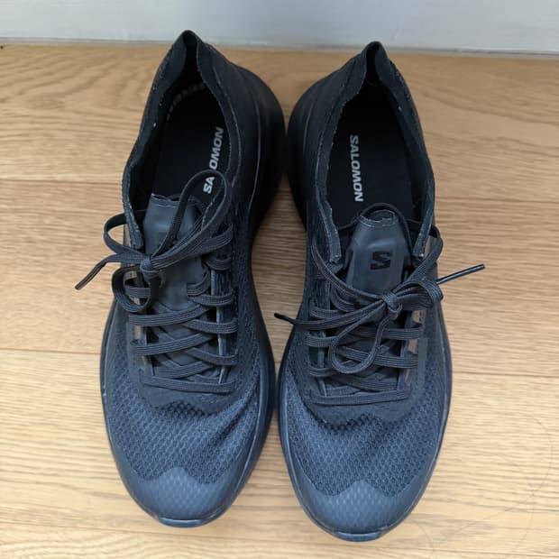 꼼데 가르송 x 살로몬 스니커즈