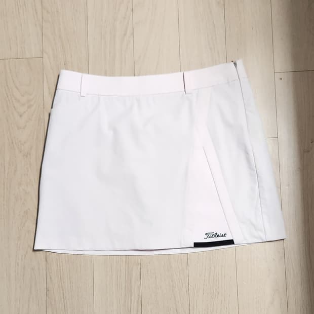 타이틀리스트 골프 스커트 73 (28-29)