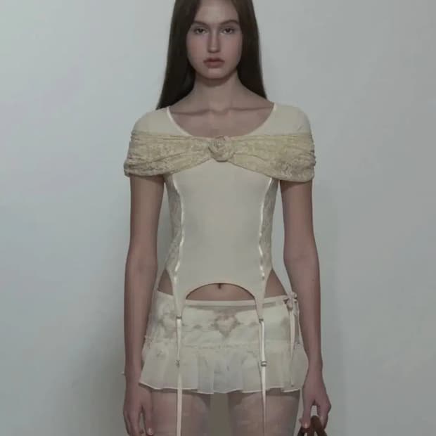 스컬프터 Sculptor Corset U Neck Tee