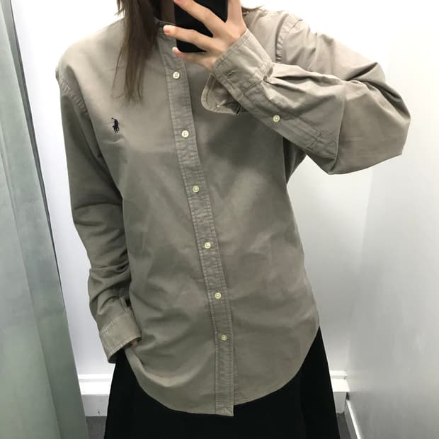 폴로 그레이 셔츠