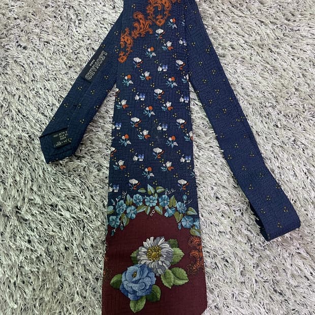 이태리제 LEONARD 실크 넥타이