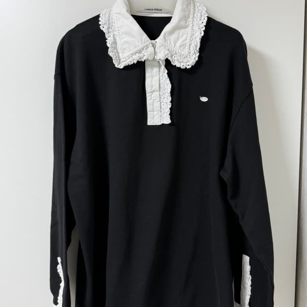 호쿠스포쿠스 레이스 티셔츠