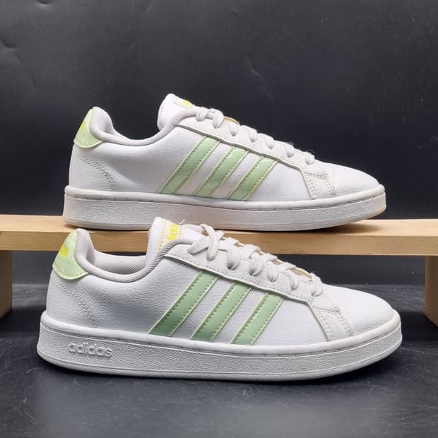 아디다스 그랜드코트 여성스니커즈225