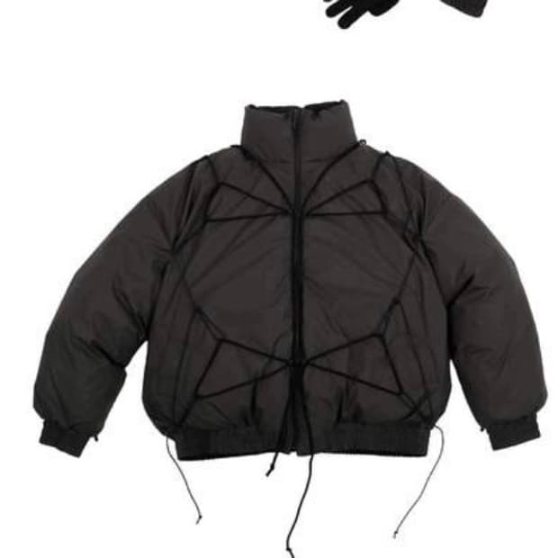 오호스 리버시블 스트랩 패딩 구합니다