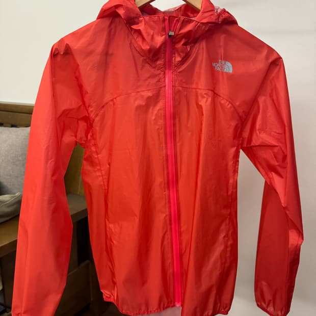 노스페이스 바람막이