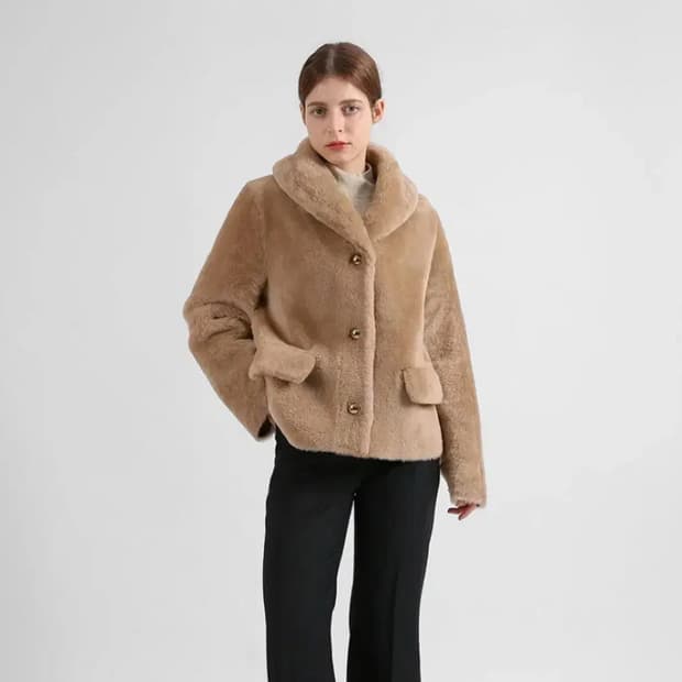 아크비 스페인 콜데로 밍크 실버 공예 무스탕 퍼자켓(38사이즈, 미사용)