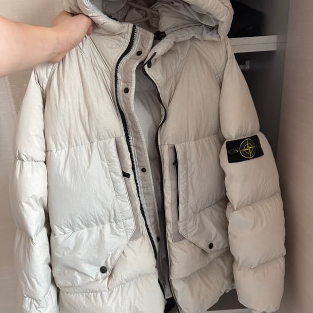 스톤아일랜드 크링클립스 23fw